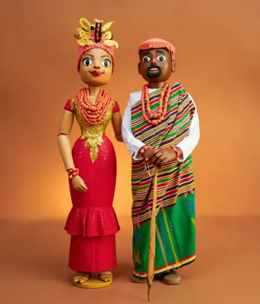 conviértelos en muñecos de madera